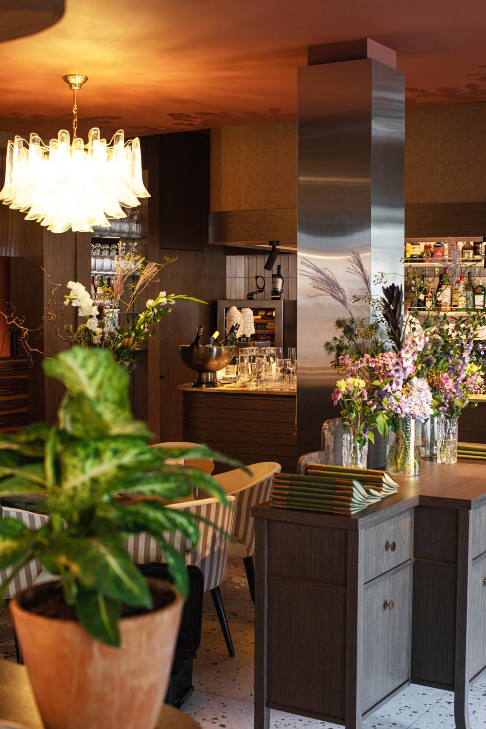 Интерьер ресторана Avero Mio Bistro