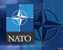 Генсек НАТО пообещал защитить небо Прибалтики 
