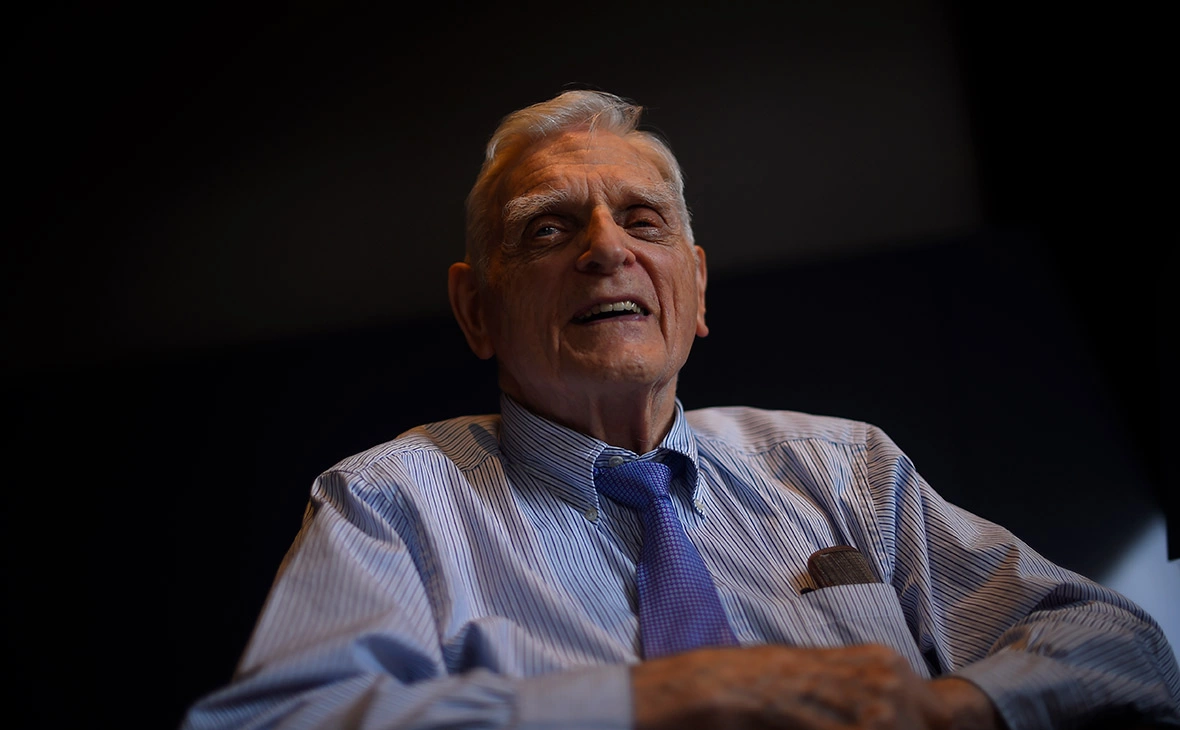 Peter Summers / Getty Images