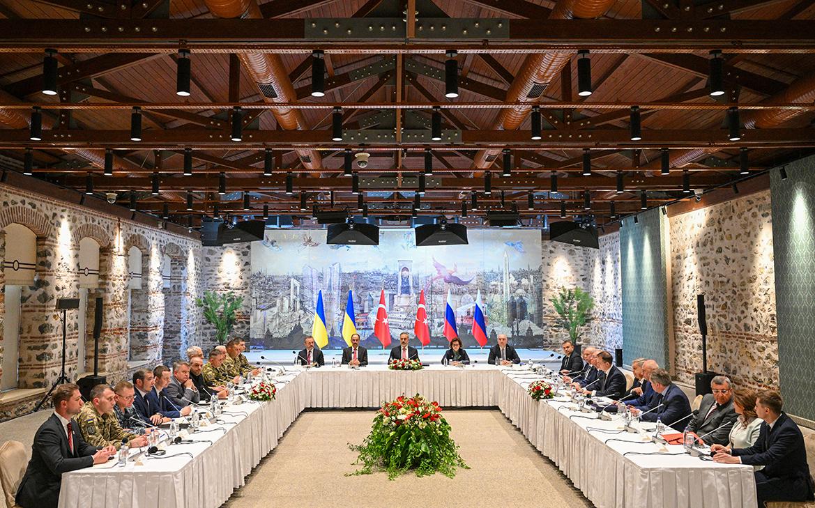 Где и с чьим участием встречались делегации России и Украины. Инфографика