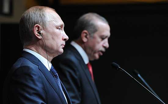 Президент России Владимир Путин (слева) и президент Турецкой Республики Реджеп Тайип Эрдоган. Декабрь 2014 года