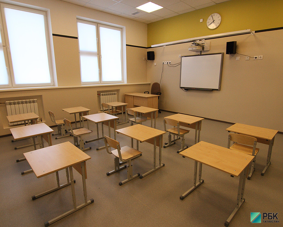 В Казани на карантин закрыли 28 классов в десяти школах