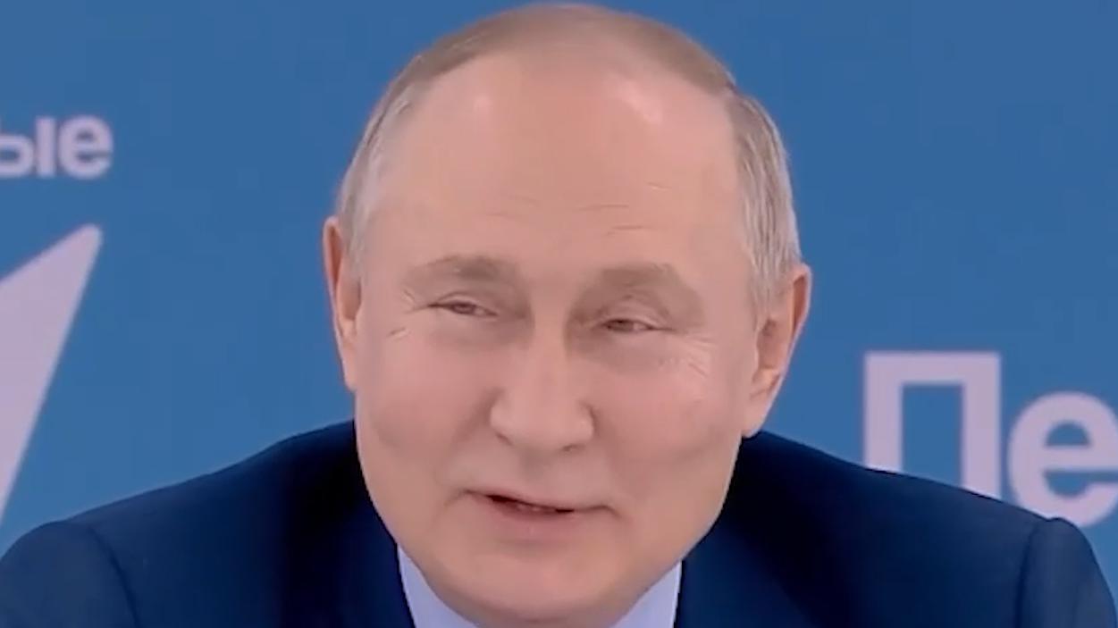 Путин рассказал, как мама поставила его в угол