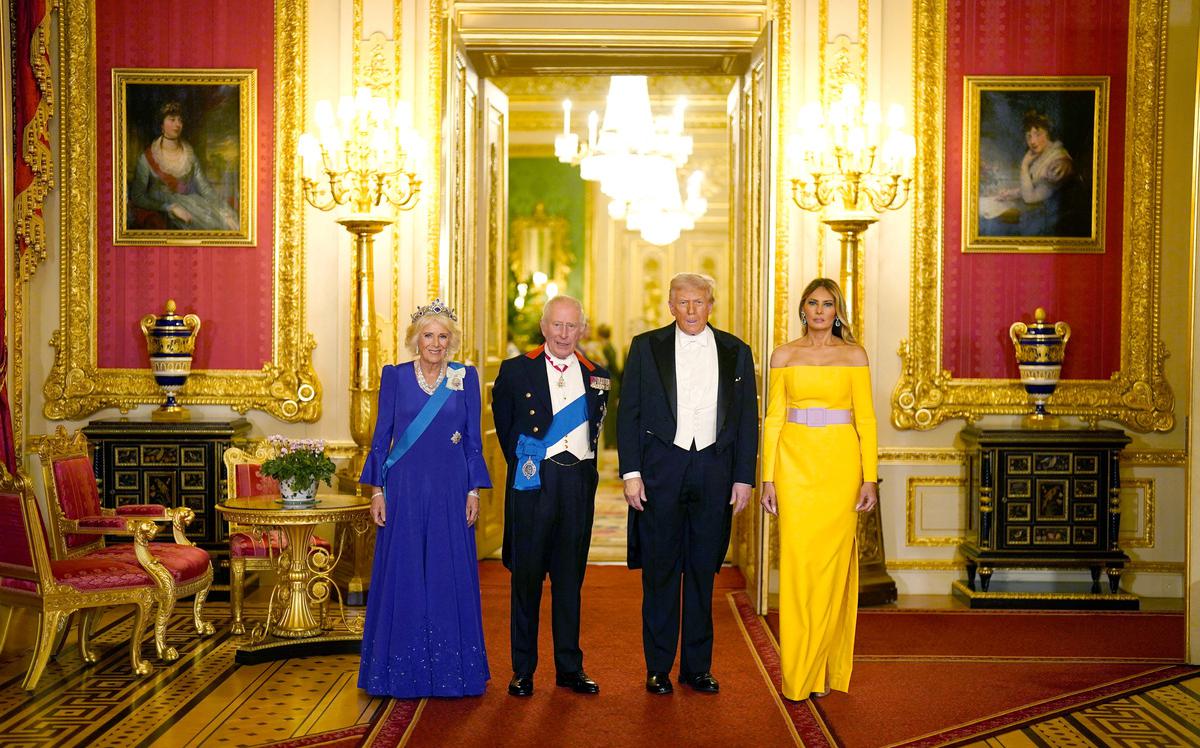 Камилла, Карл III, Дональд Трамп и Мелания Трамп (слева направо)
