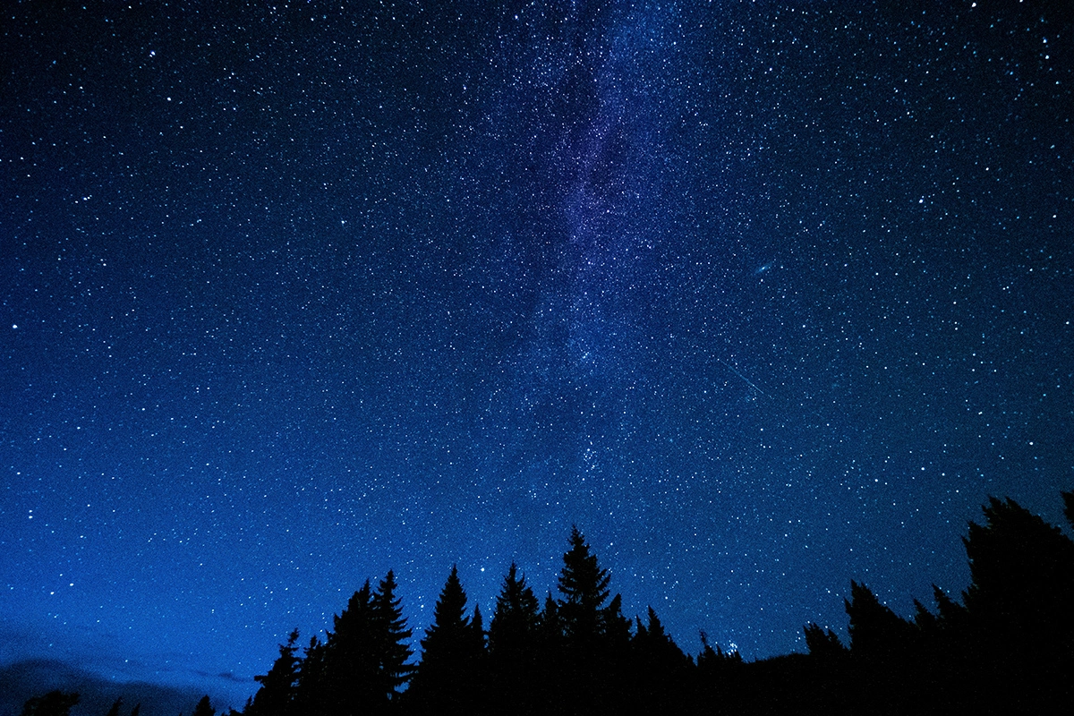 Если в пасхальную ночь небо звездное, то год будет удачным