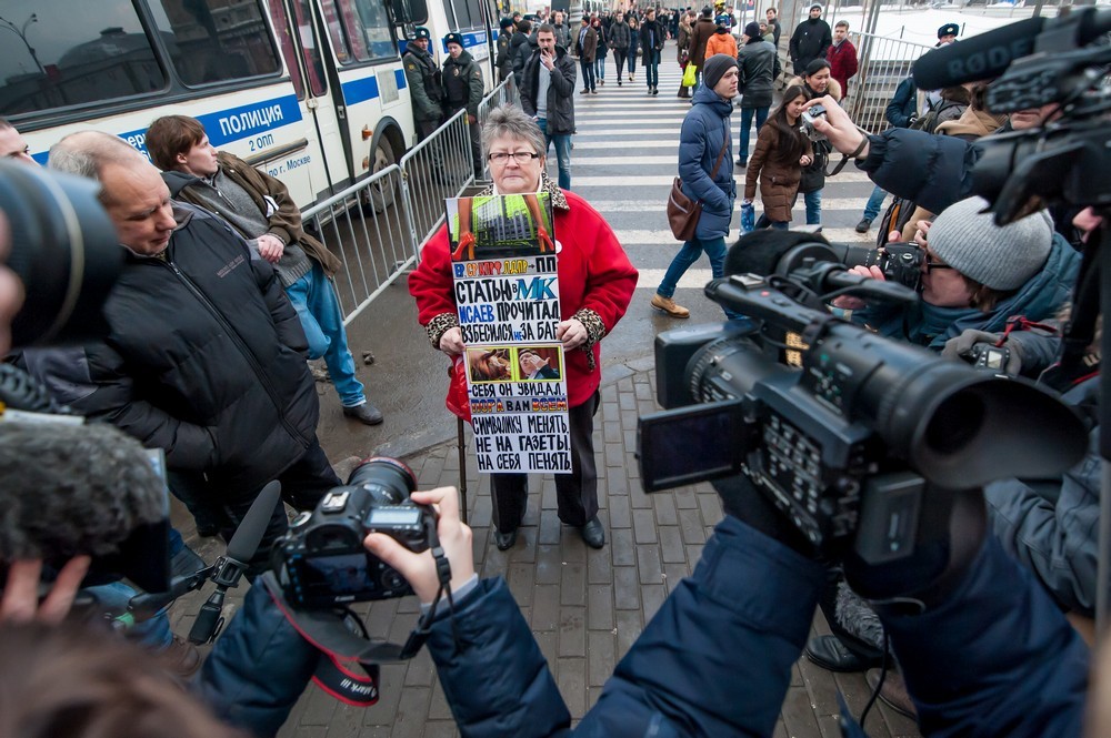 Задержание Эдуарда Лимонова на несанкционированном митинге