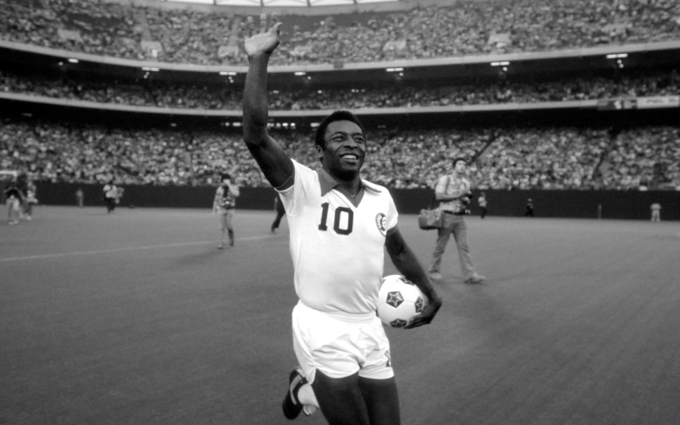 icon-of-brazil-and-knight-commander-how-pele-became-the-king-of