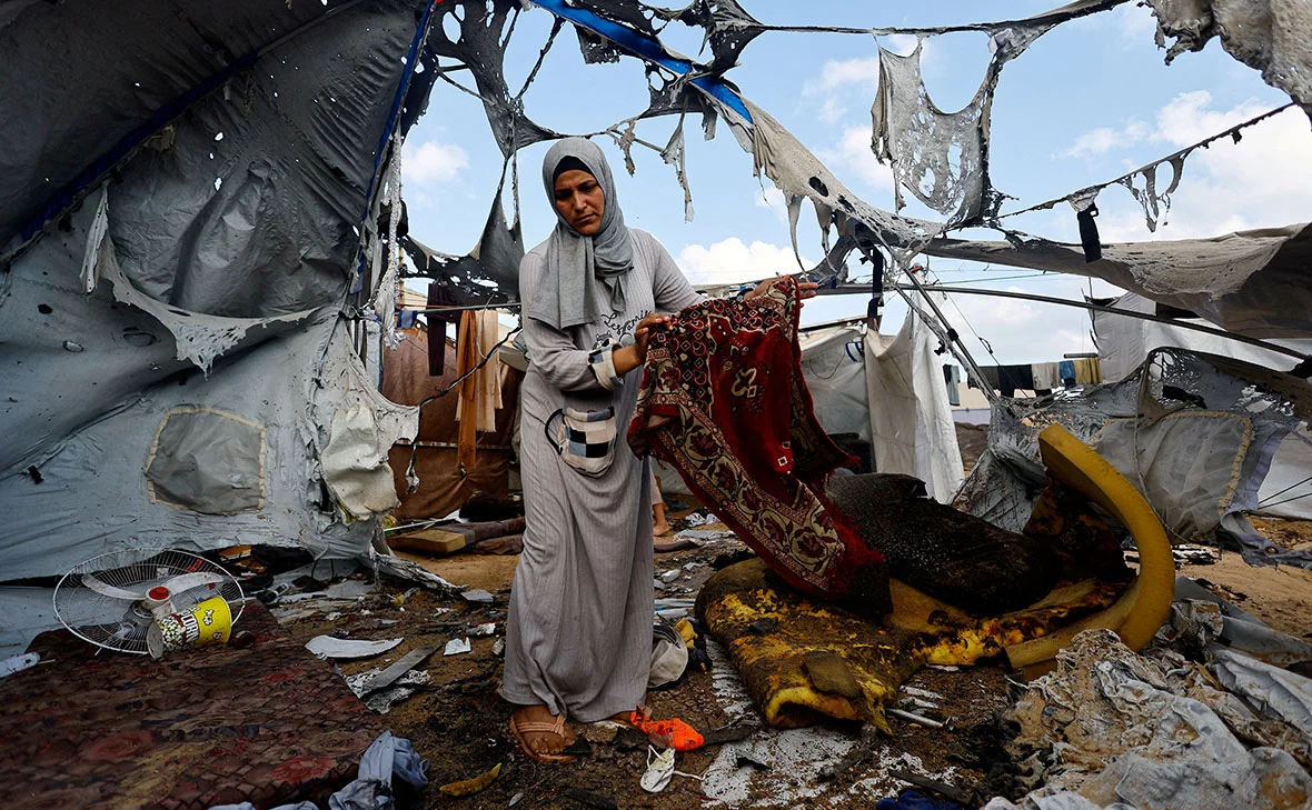 Mahmoud Issa / Reuters