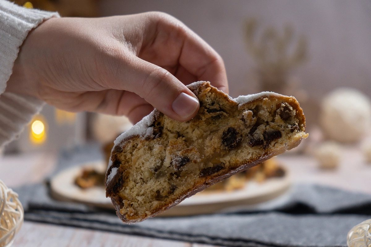 Историческое название штоллена — Christbrot, что в переводе с немецкого означает «Христов хлеб»