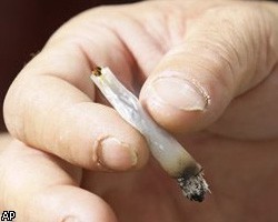 Табачная компания выплатит вдове курильщика $8 млн 