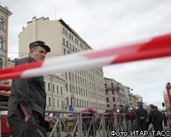 Власти Петербурга назвали возможную причину обрушения здания