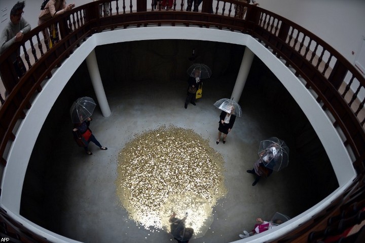 Венецианская биеннале раздала "Золотых львов"