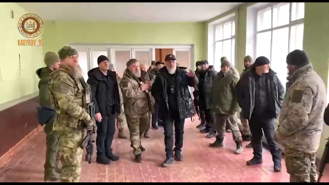 Кадыров показал работу над планом штурма «Азовстали»