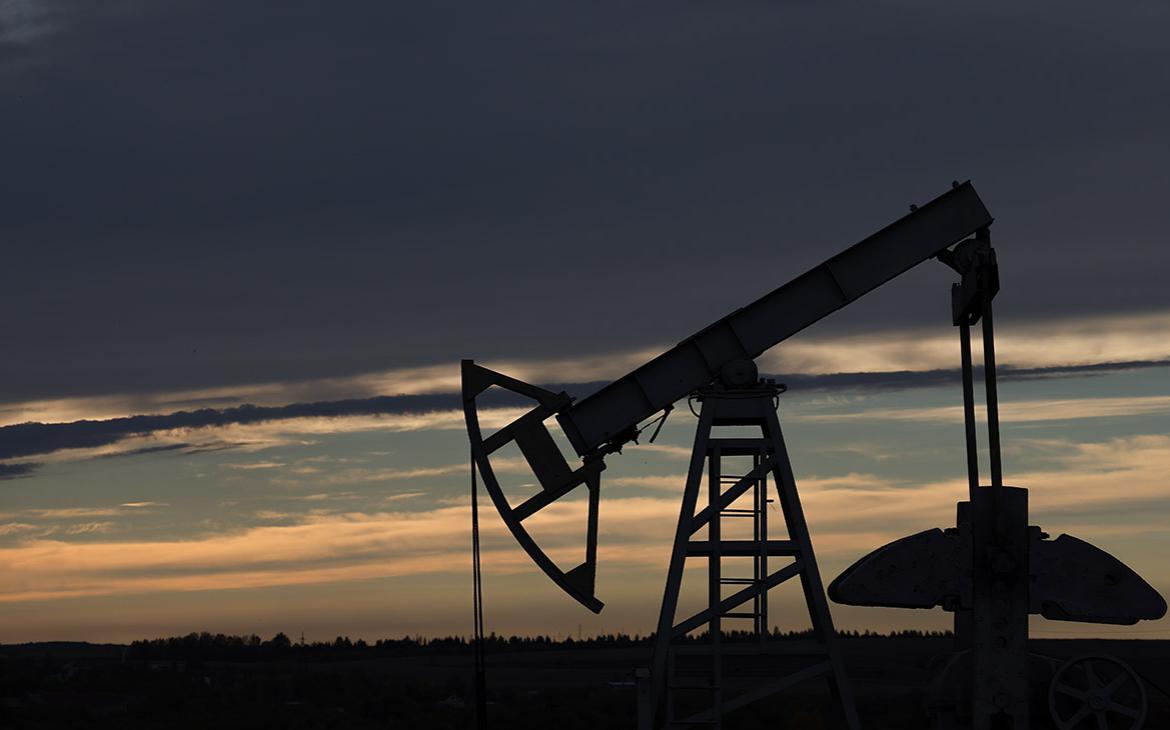 WSJ узнала о предложенном Еврокомиссией потолке цен на нефть в $60