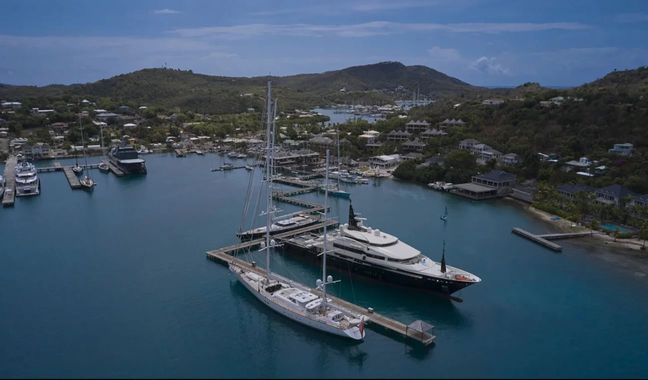 Bing Guan / Bloomberg