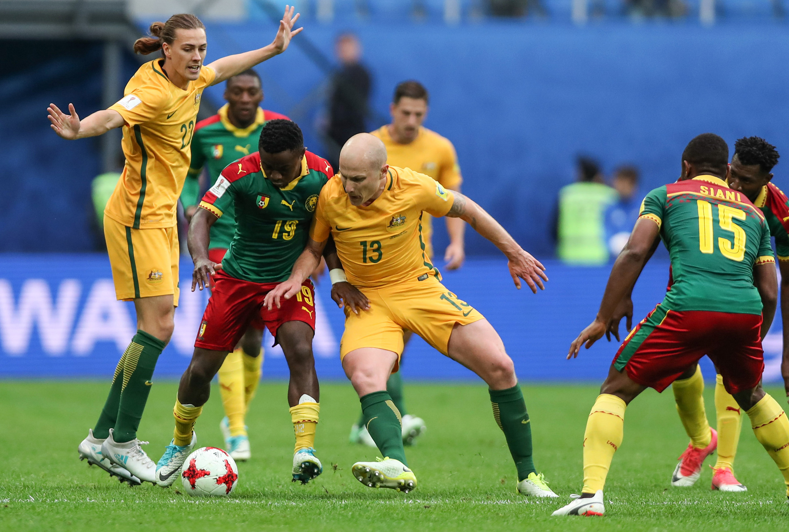 Матч Камерун &mdash; Австралия на Кубке конфедераций