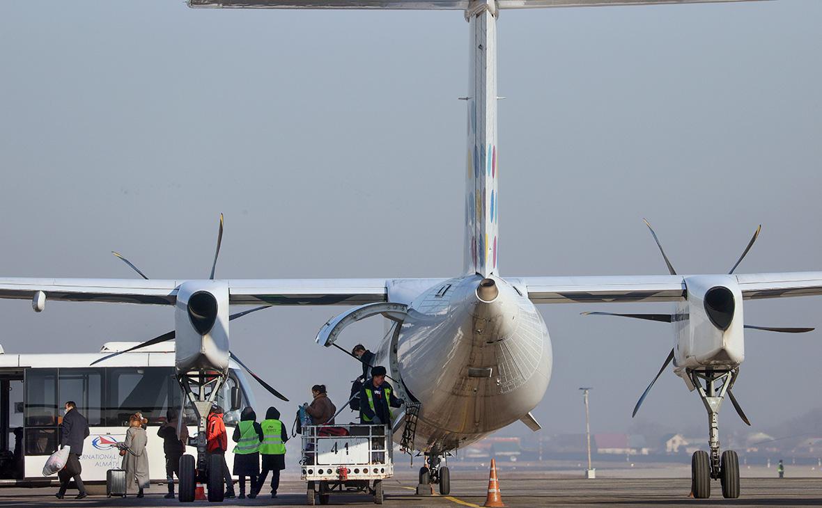 Qazaq Air приостановила полеты по двум маршрутам в Новосибирск