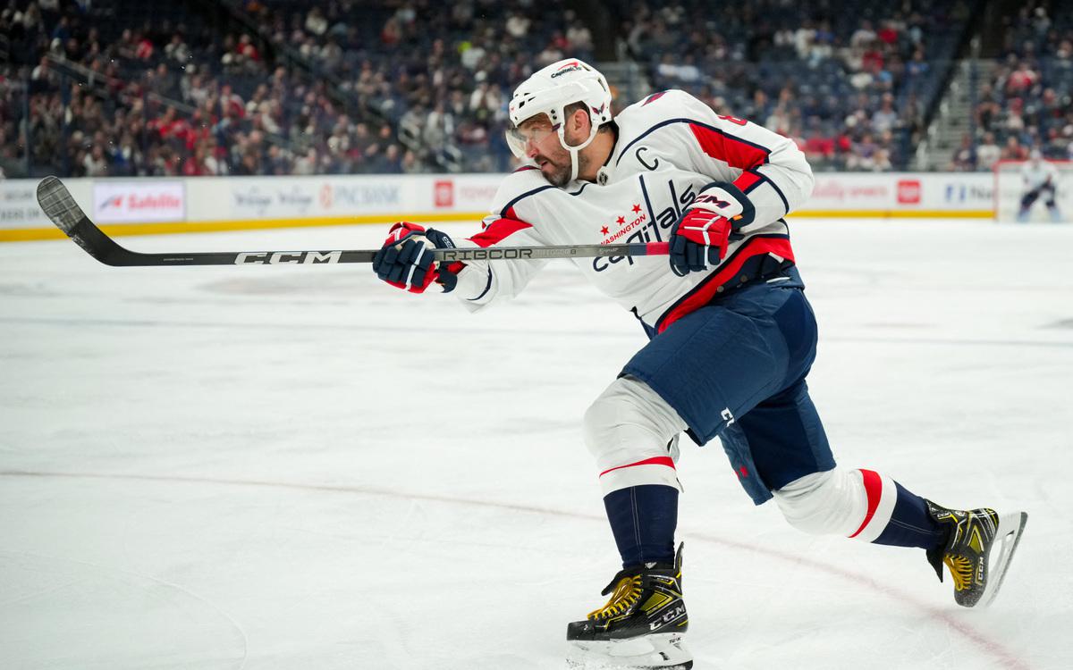 Овечкин забросил первую шайбу в предсезонных матчах НХЛ. Видео