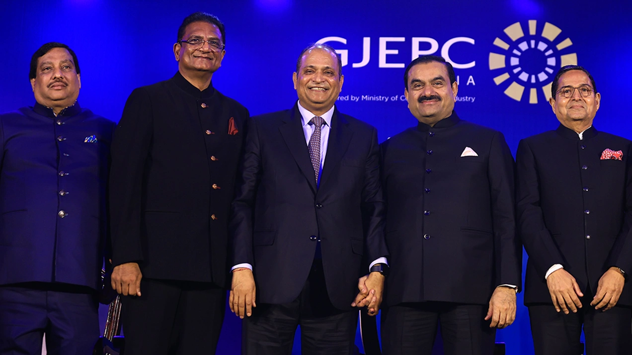 Почему состояние богатейших людей Индии выросло за год почти наполовину