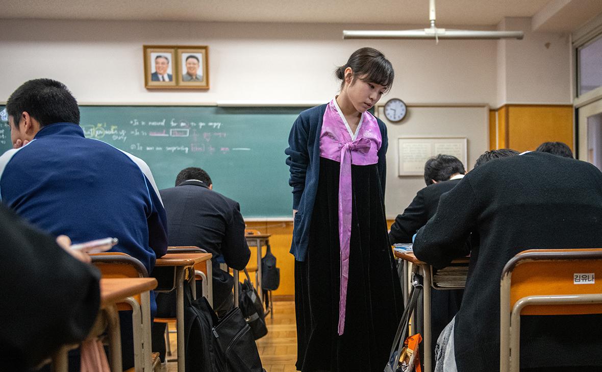 Министр напомнил, что в школах в КНДР стал обязательным русский язык