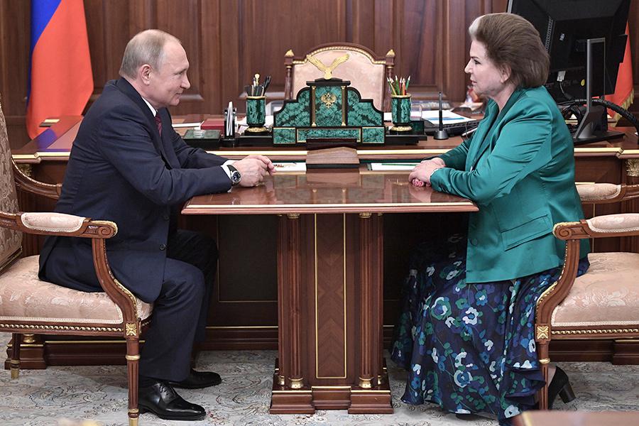 Владимир Путин и Валентина Терешкова, 2018 год