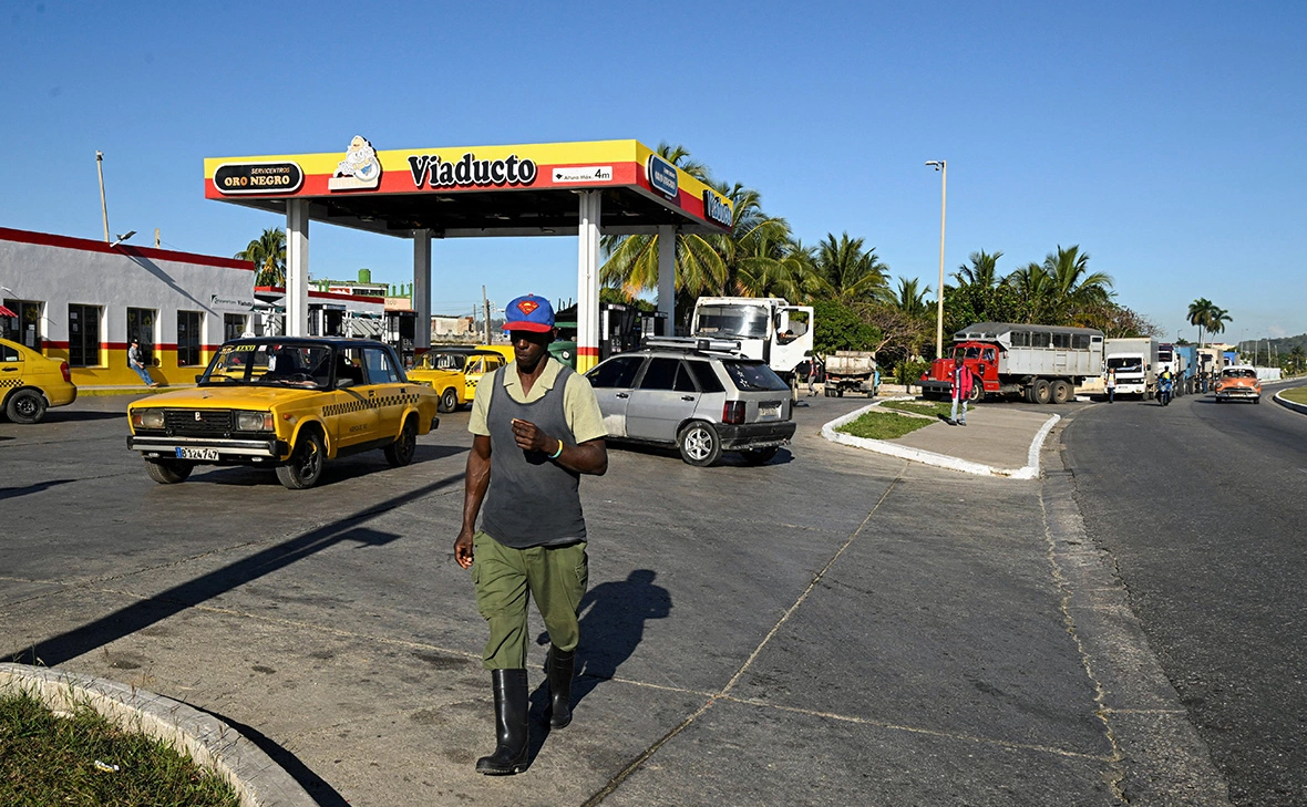 Norlys Perez / Reuters