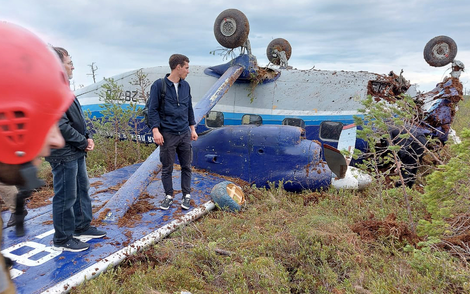 СМИ узнали приоритетную версию аварийной посадки Ан-28 в Томской области