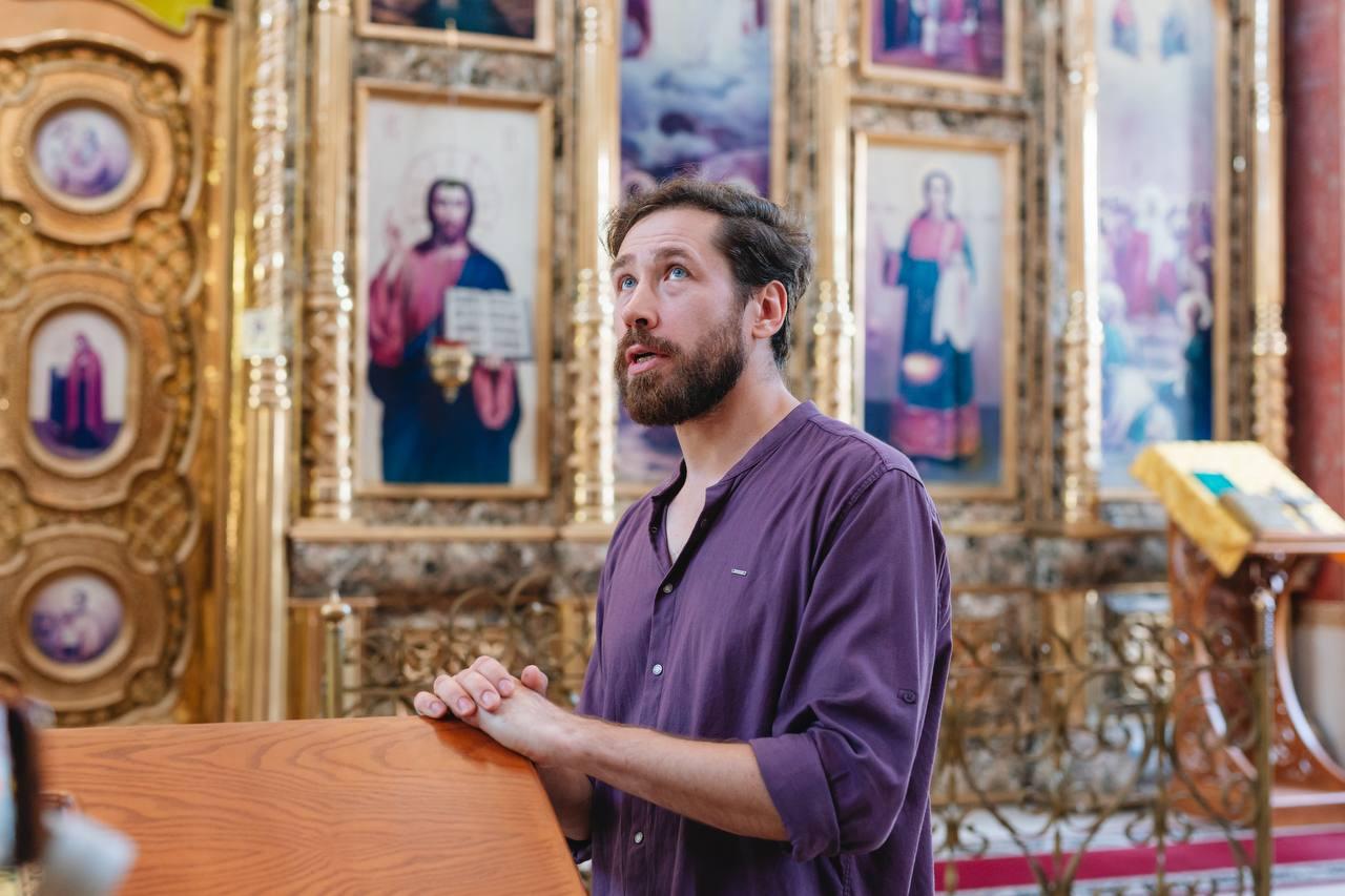 Алексей Шмелев, художник, мозаичист. Расписал Введенский храм в Кашире, Московская область
