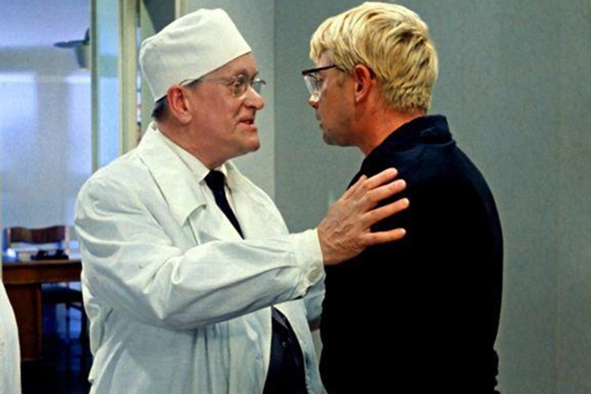 Петр Репнин (слева) в фильме «Кавказская пленница», 1967 год
