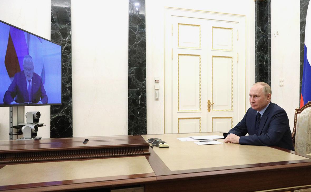 Владимир Путин на встрече с Александром Соколовым (в режиме видеоконференции)