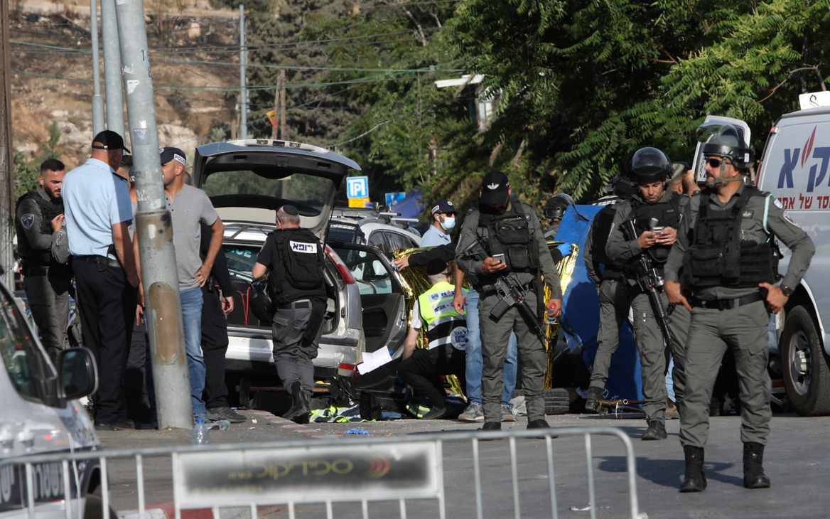 В Иерусалиме водитель попытался задавить полицейских