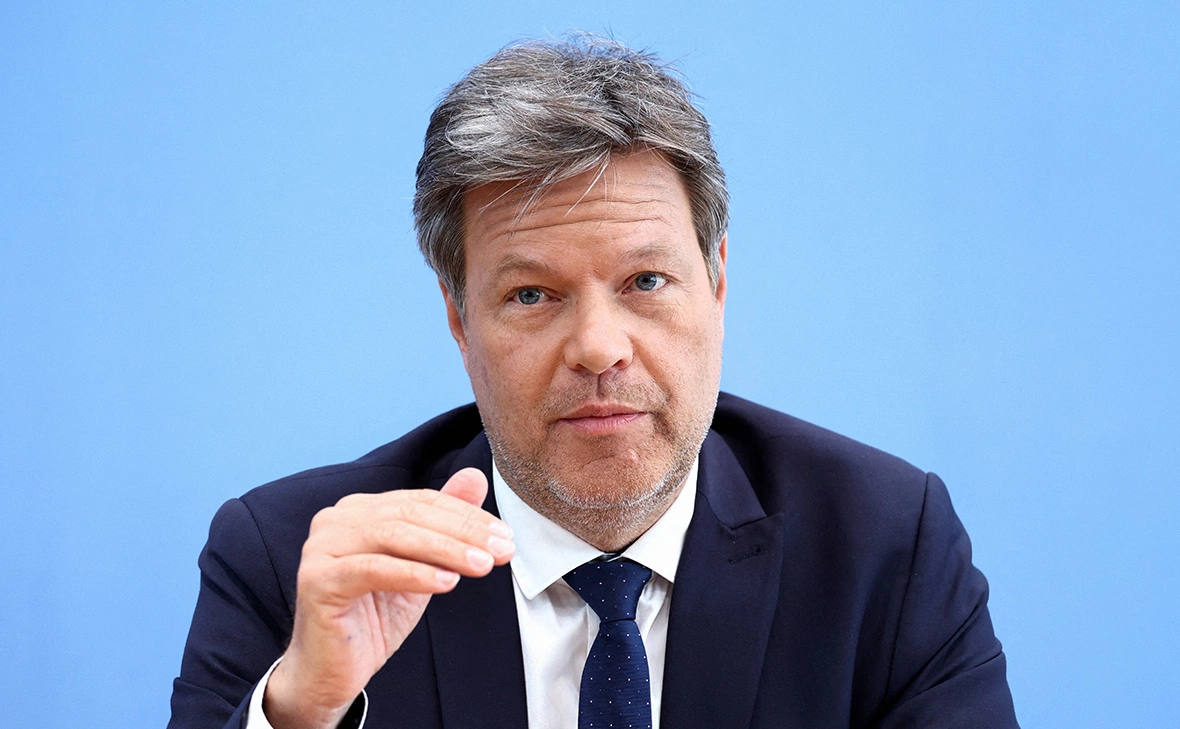 Liesa Johannssen / Reuters