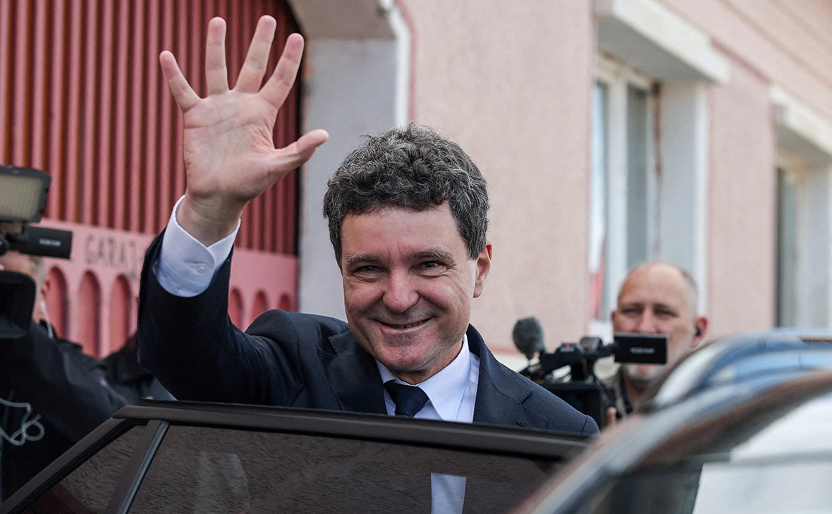 Louisa Gouliamaki / Reuters