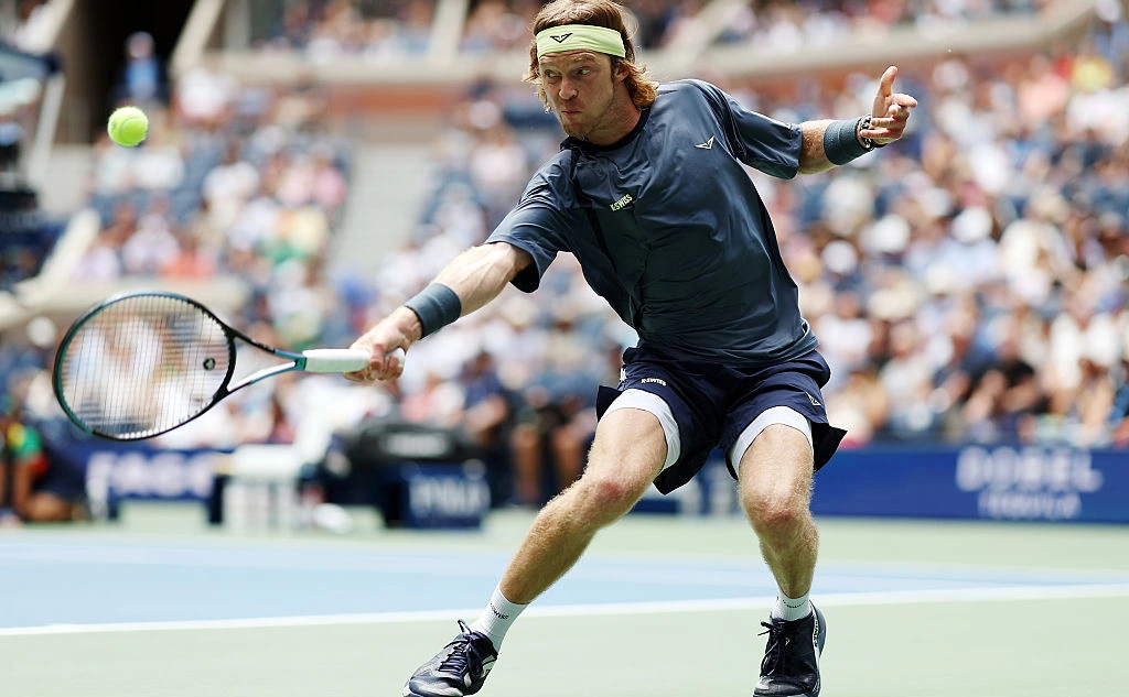 Sarah Stier / Getty Images