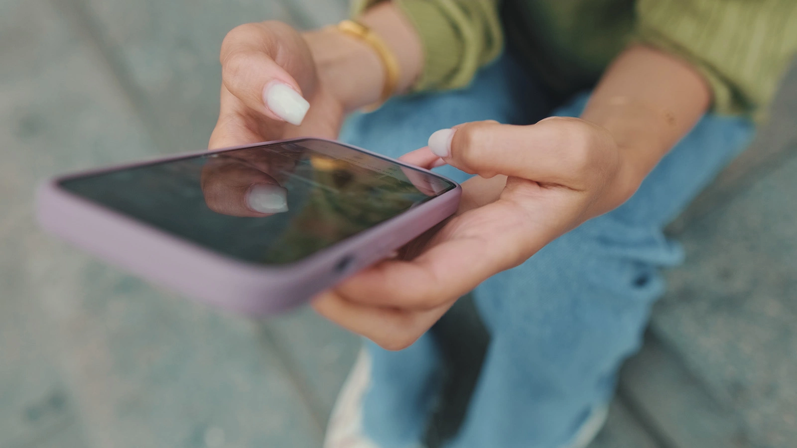 Как мошенники обманывают россиян дипфейками с их родственниками