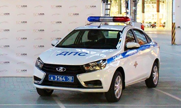 Lada Vesta превратили в полицейский автомобиль