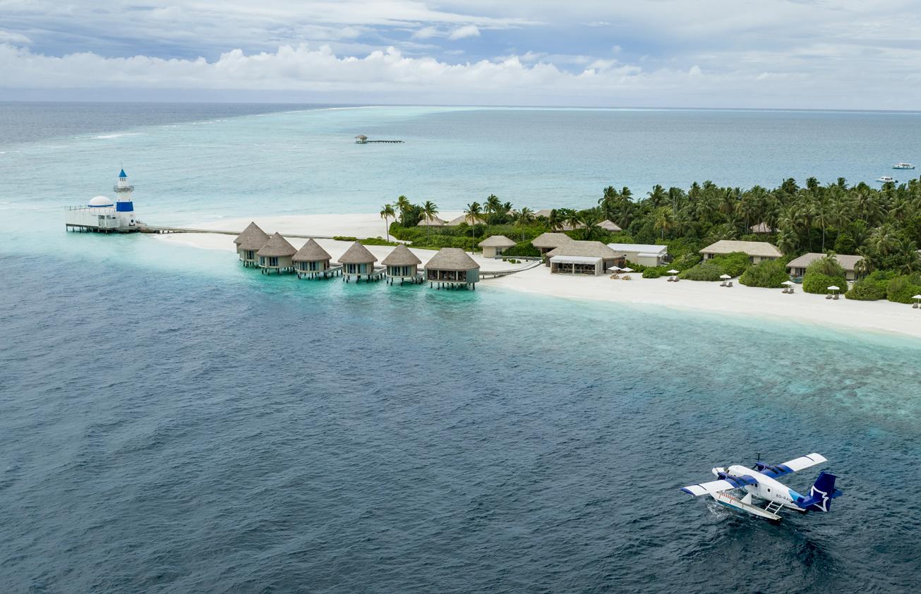 Курорт InterContinental Maldives Maamunagau Resort