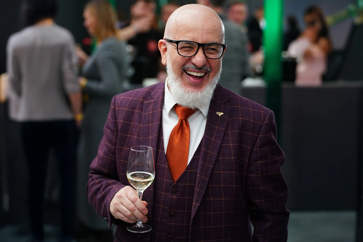 Артур Саркисян