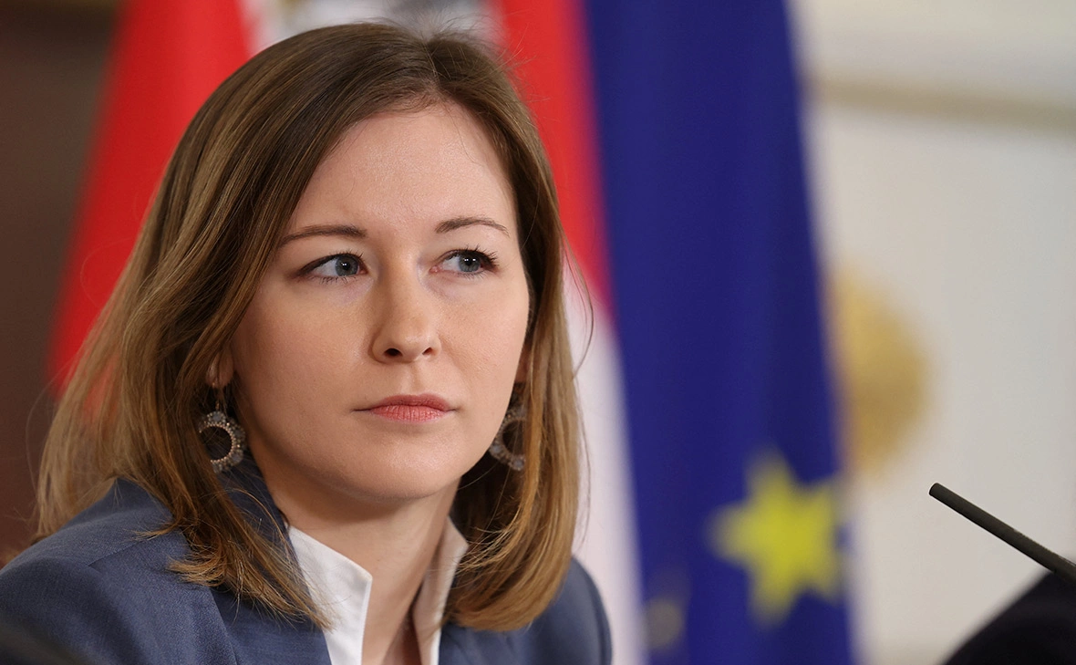 Leonhard Foeger / Reuters