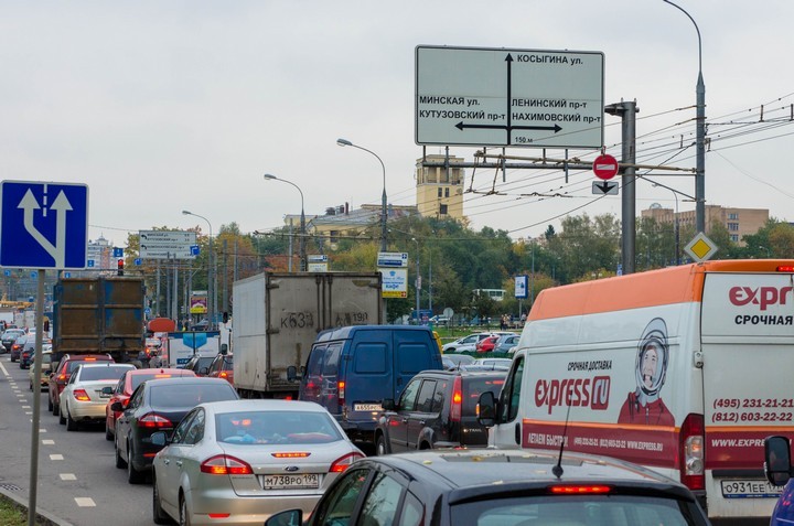 В Москве перекрыли Мичуринский проспект ради нового метро 