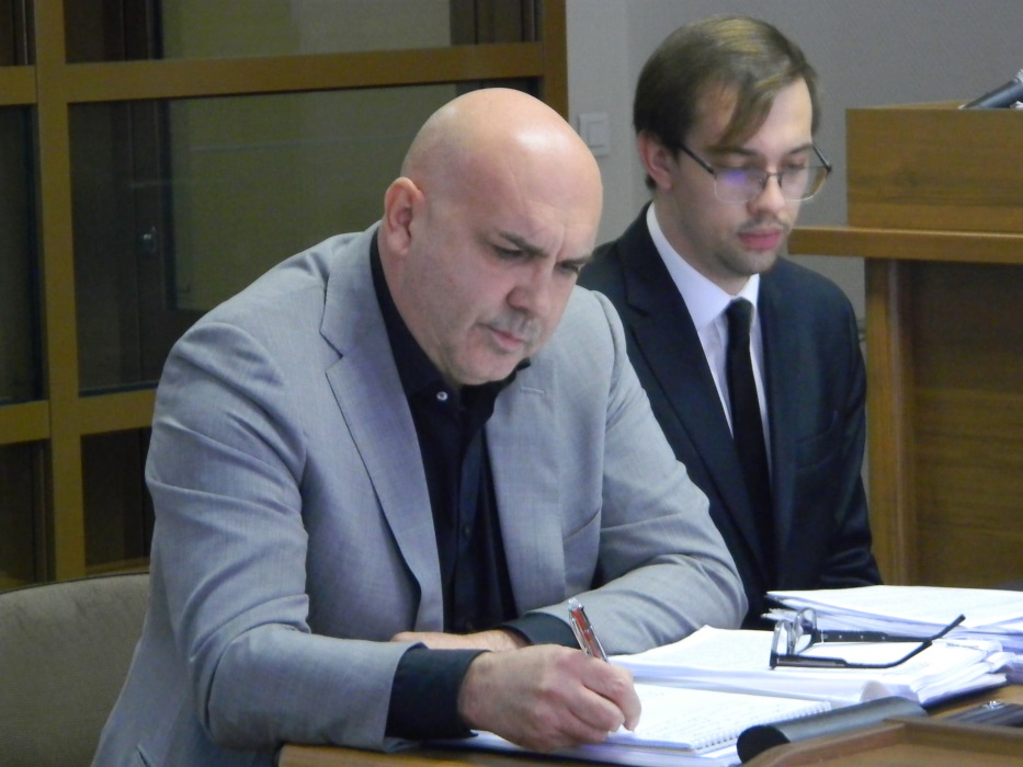 «Своя доля»: депутат Борисовец требует для экс-помощника реальный срок