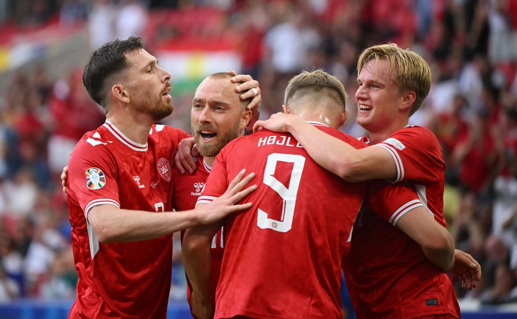 Clive Mason / Getty Images