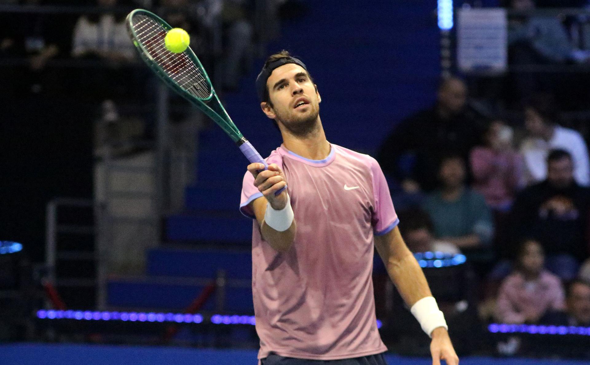 Карен Хачанов