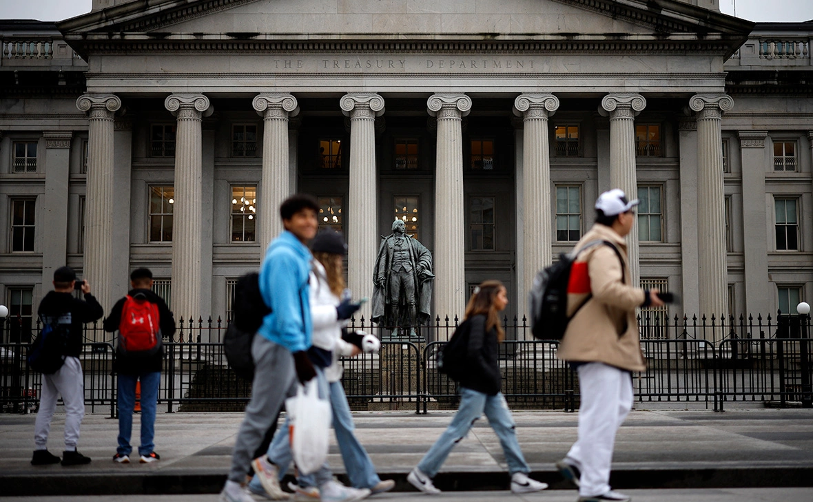 Chip Somodevilla / Getty Images