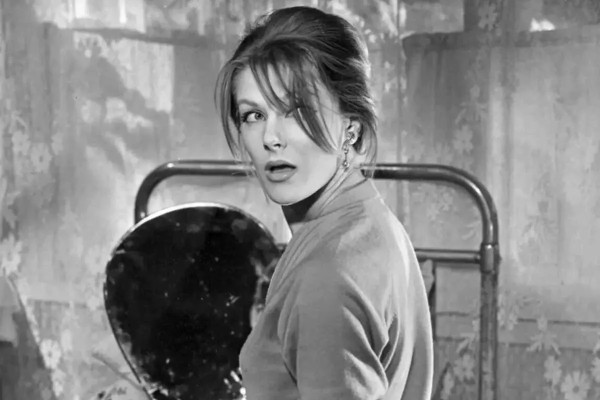 Светлана Дружинина в роли Анфисы в фильме «Девчата» в 1962 году