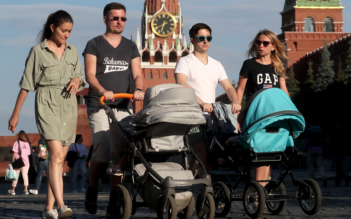 Россияне назвали размер семейного дохода для «нормальной жизни»