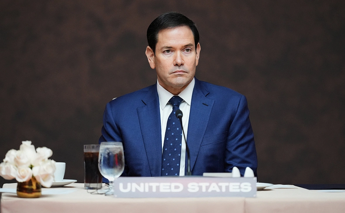 Rebecca Blackwell / Reuters