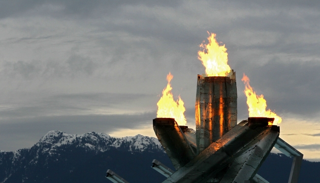 Чаша олимпийского огня в Ванкувере, где Олимпиада прошла в 2010 году.