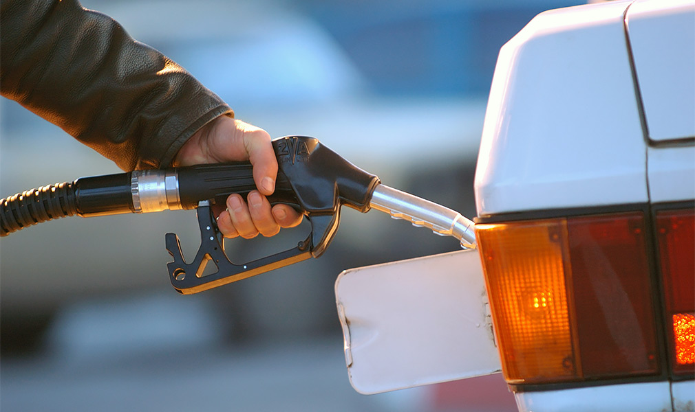 Продавать бензин будет некому: почему закроется половина заправок