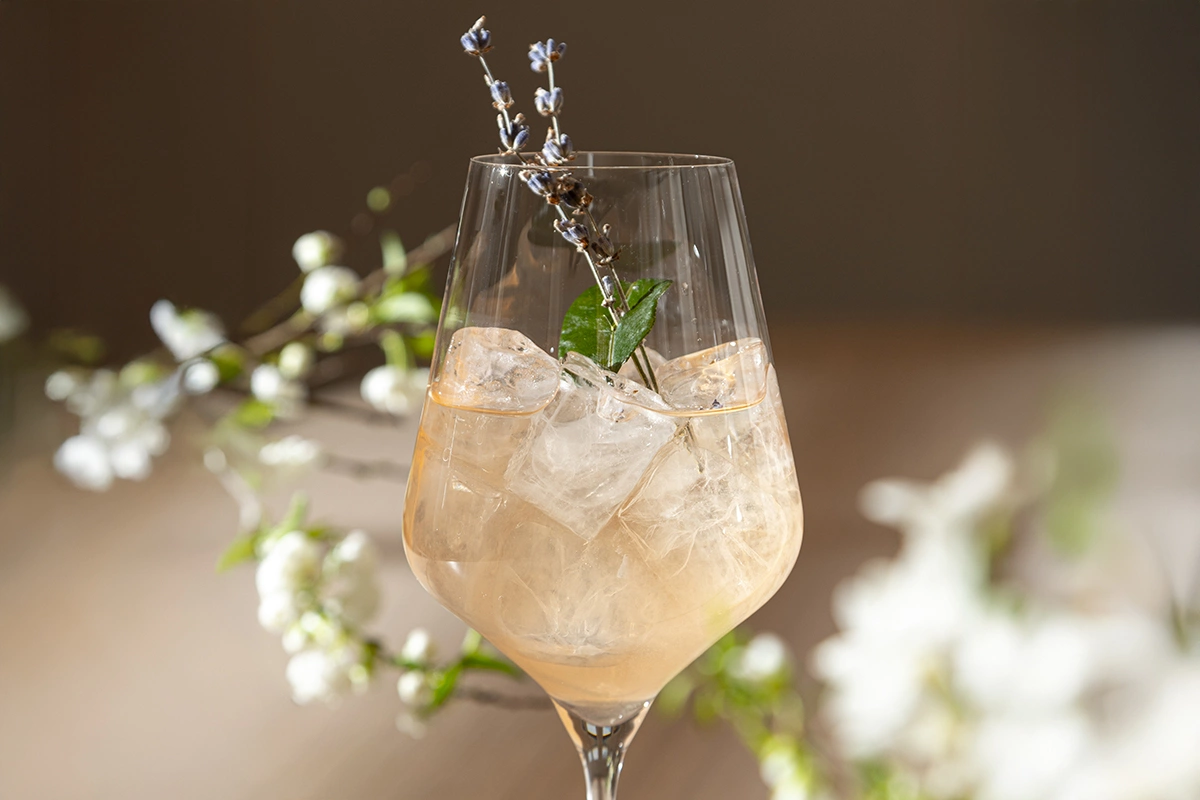 коктейль «Шепот весны»